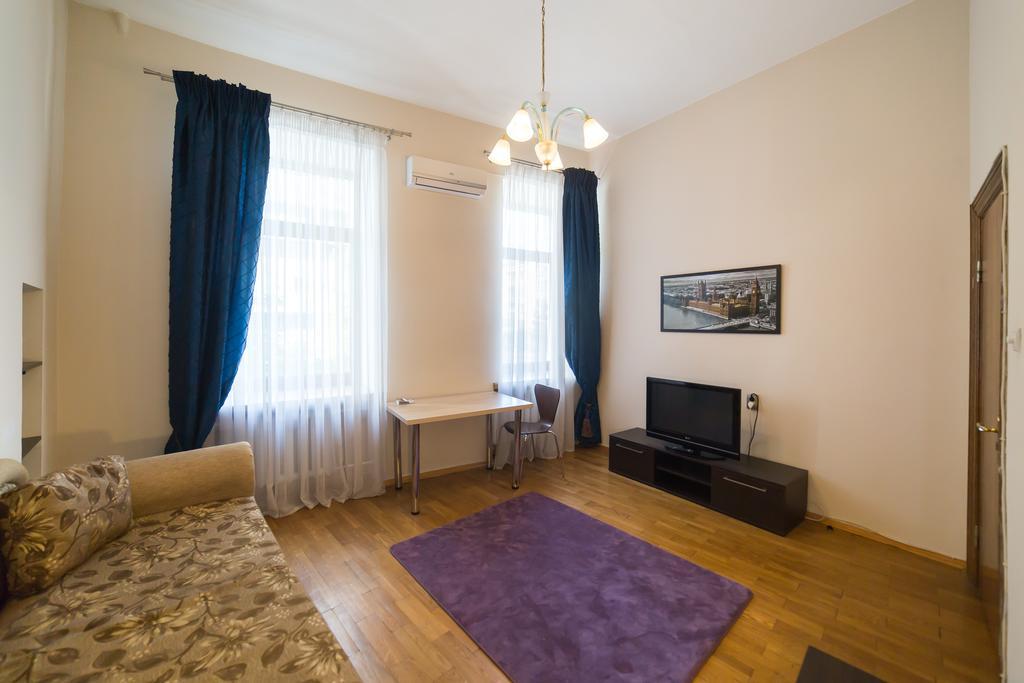 Cozy Apartment In Centre Of Kiev Εξωτερικό φωτογραφία
